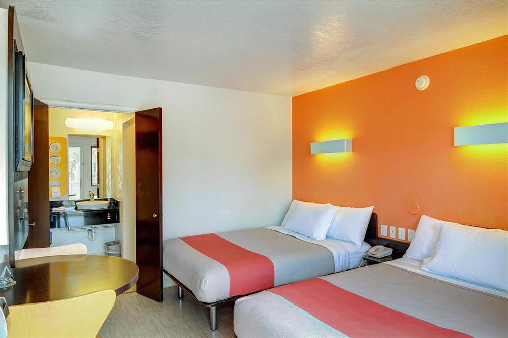 Motel 6-Santa Barbara, Ca - Beach Bilik gambar
